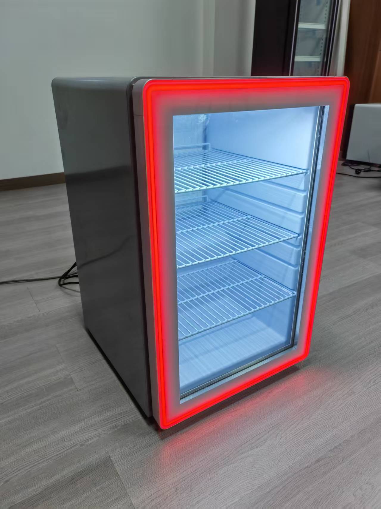 ตู้แช่เครื่องดื่มแบบมีประตูกระ - Glass Cabinet Display บทวิจารณ์และราคา